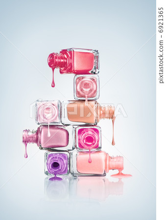 Nail Polish. Nail Polish. 6921365