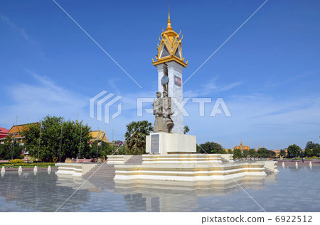 Cambodia · Vietnam Friendship Memorial of Phnom Penh Cambodia · Vietnam Friendship Memorial of Phnom Penh 6922512