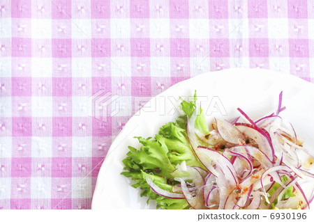 Breakfast of vegetable salad 6930196