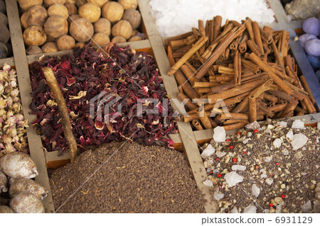 Various ethnic spices 6931129