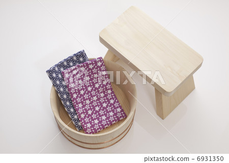 天然木製spa椅,熱水浴和日式擦拭 天然木製spa椅,熱水浴和日式擦拭 6931350