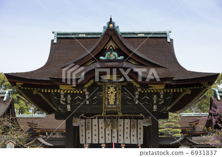 Kitano Tenman-gu's Sankimon 6931837