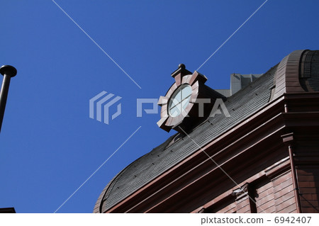 屋頂圓窗口東京站 6942407