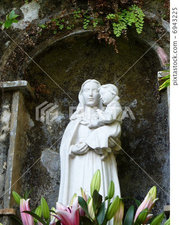 Stone statue of Monte's Fort (Macao) 6943225