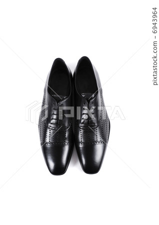 black man's shoes 6943964