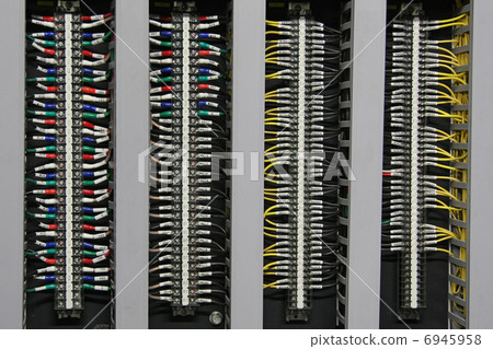 接線端子 6945958