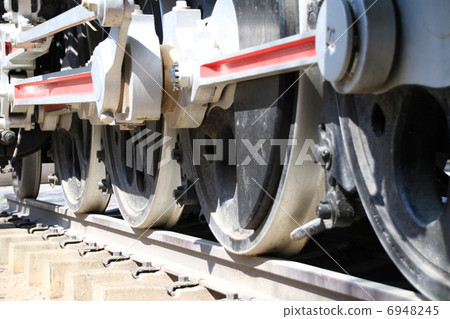 Driving wheel of steam locomotive 6948245