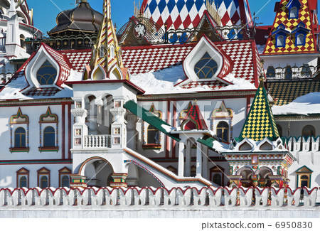 white stone house Izmailovo Kremlin in Moscow white stone house Izmailovo Kremlin in Moscow 6950830