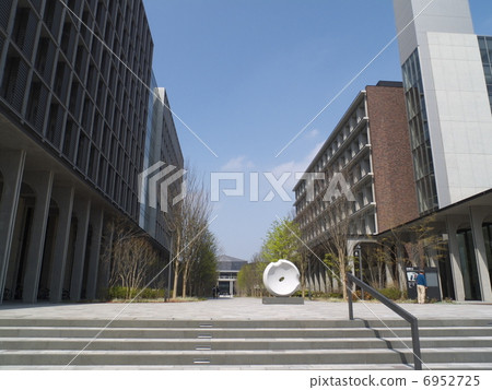 Tokyo Science University campus and blue sky Tokyo Science University campus and blue sky 6952725