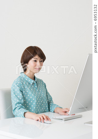 設計師 設計師 6953132