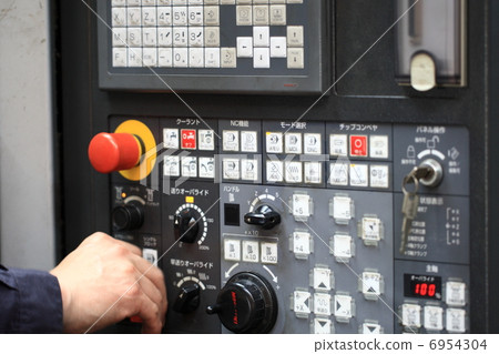 Manufacturing Industry Metal Processing Precision Parts Machine Tools Work 6954304