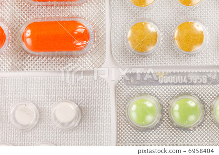 different kinds of pills different kinds of pills 6958404