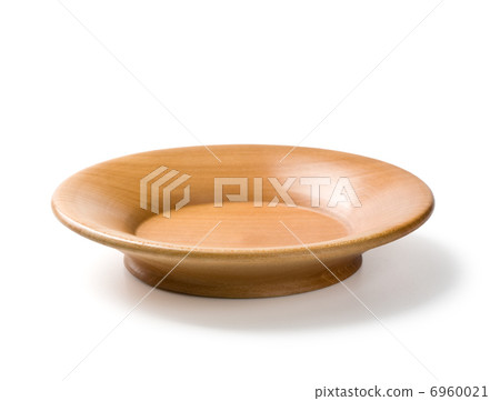 empty wooden plate empty wooden plate 6960021