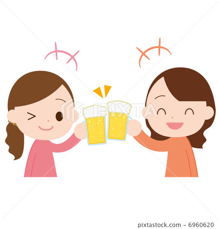 Two toast girls with draft beer 6960620