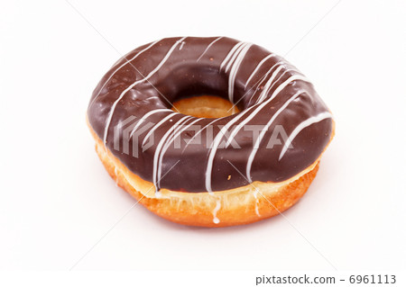 doughnuts isolated on white 6961113