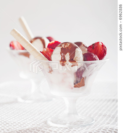 ice cream ice cream 6962886