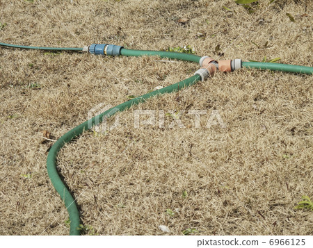 Lawn sprinkling hose Lawn sprinkling hose 6966125