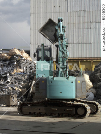 图库照片: 毛虫 重型机械 工业垃圾