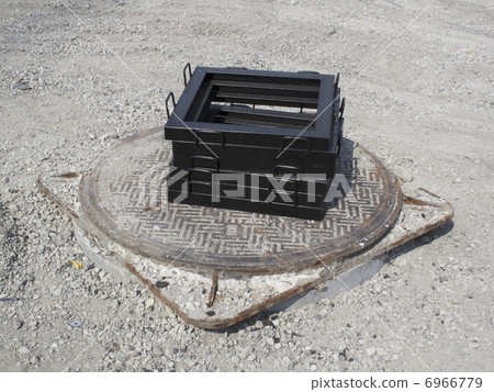 道路施工人孔 道路施工人孔 6966779