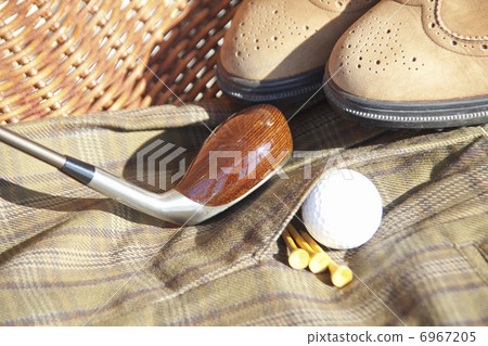 高爾夫設備和高爾夫服裝 6967205