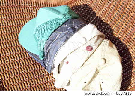 Golf cap 6967215