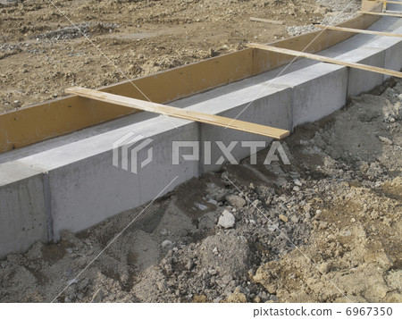 Foundation work 6967350