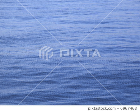 Sea of calm 6967468