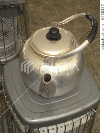 油爐和雅坎 6968327