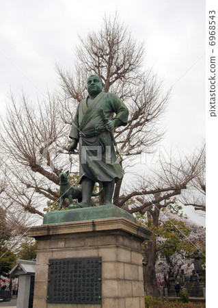 Takamori Saigo statue Takamori Saigo statue 6968543