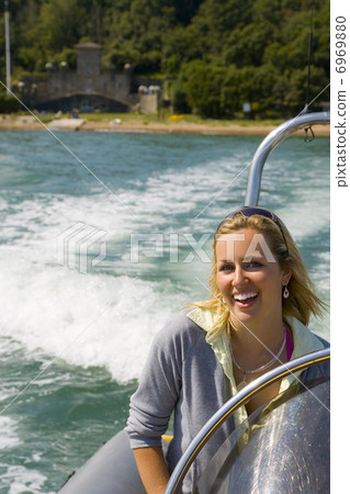 Lifestyles of the Rich and Famous 6969880