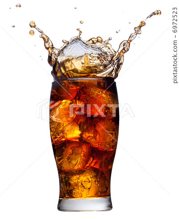 Cola splashing Cola splashing 6972523