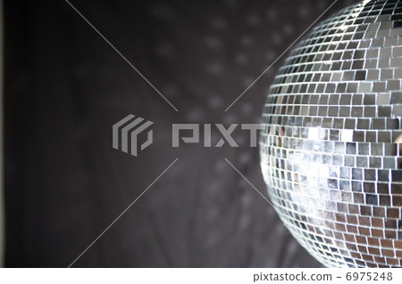 Shiny large disco ball 6975248