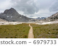 Long trail 6979733