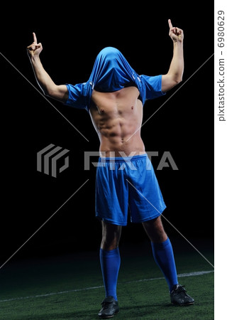soccer player soccer player 6980629