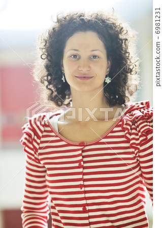 student girl portrait at university campus student girl portrait at university campus 6981231