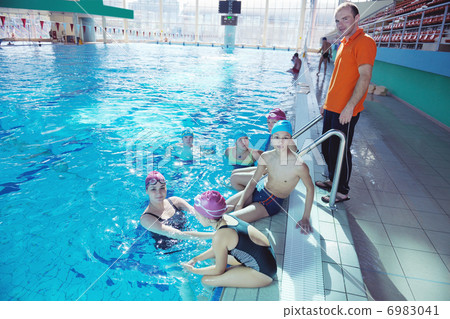 happy children group at swimming pool 6983041