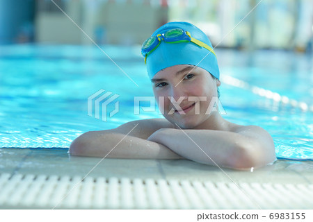 happy child on swimming pool 6983155
