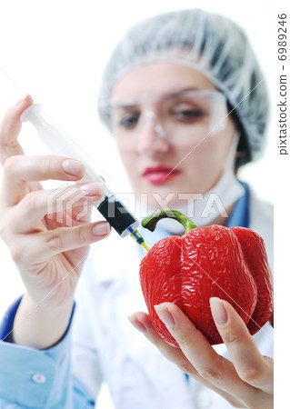 doctor with red papper doctor with red papper 6989246