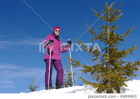 winter woman ski 6989903