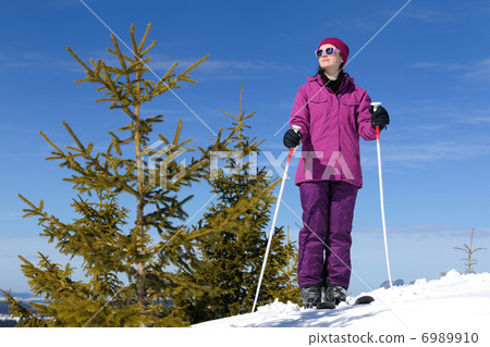 winter woman ski 6989910