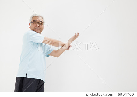 男性在50多歲時運動 男性在50多歲時運動 6994760