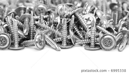 screws 6995338