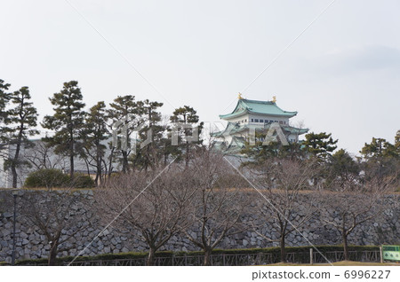 A castle A castle 6996227