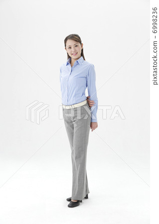 business woman portrait 6998236