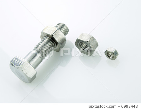Bolt and nut 6998448