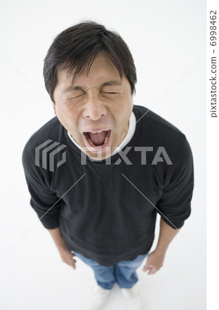 A loud male A loud male 6998462