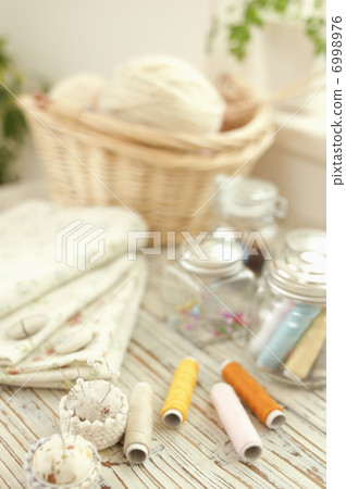 布料和縫紉工具 6998976