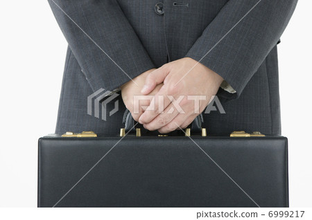 商人的手與後面的 6999217