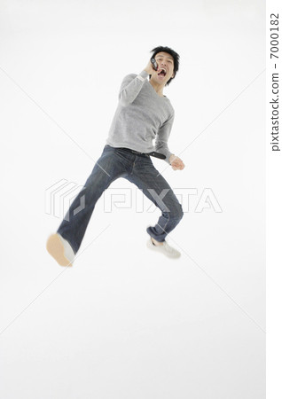 A man who makes a loud voice A man who makes a loud voice 7000182