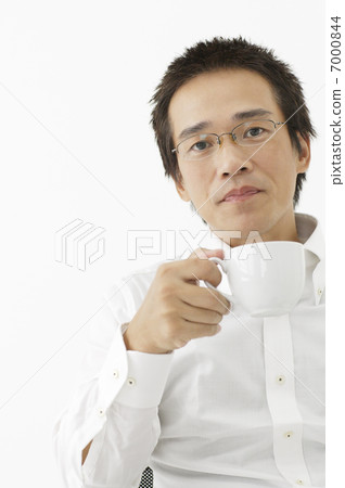 Coffee cup and men 7000844